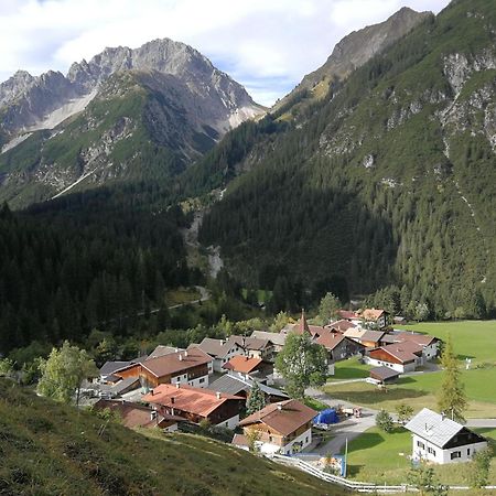 Bergbauernhof Pabulariu Villa Boden Buitenkant foto
