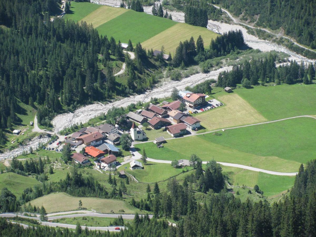 Bergbauernhof Pabulariu Villa Boden Buitenkant foto
